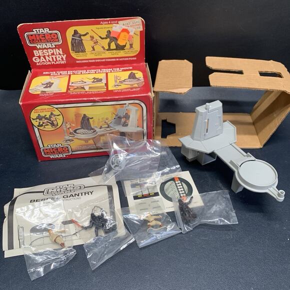 Vtg Star Wars Micro Collection 69910 Bespin Gantry playset 1982 Vintage NOB. RC